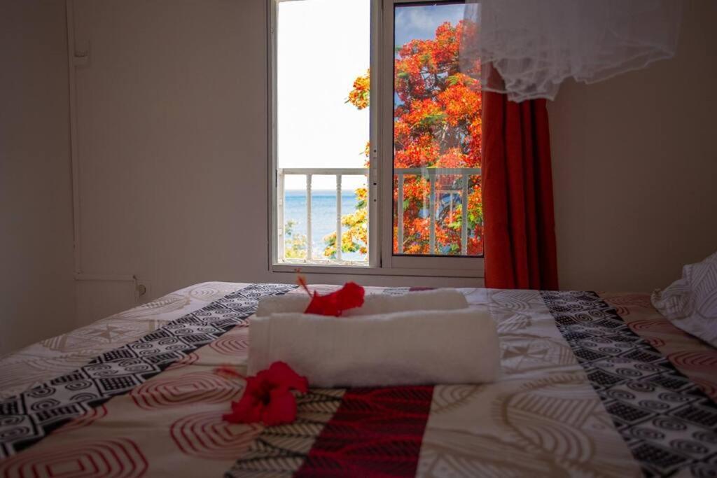 Vwe Moun Bay Apartment Deshaies Luaran gambar