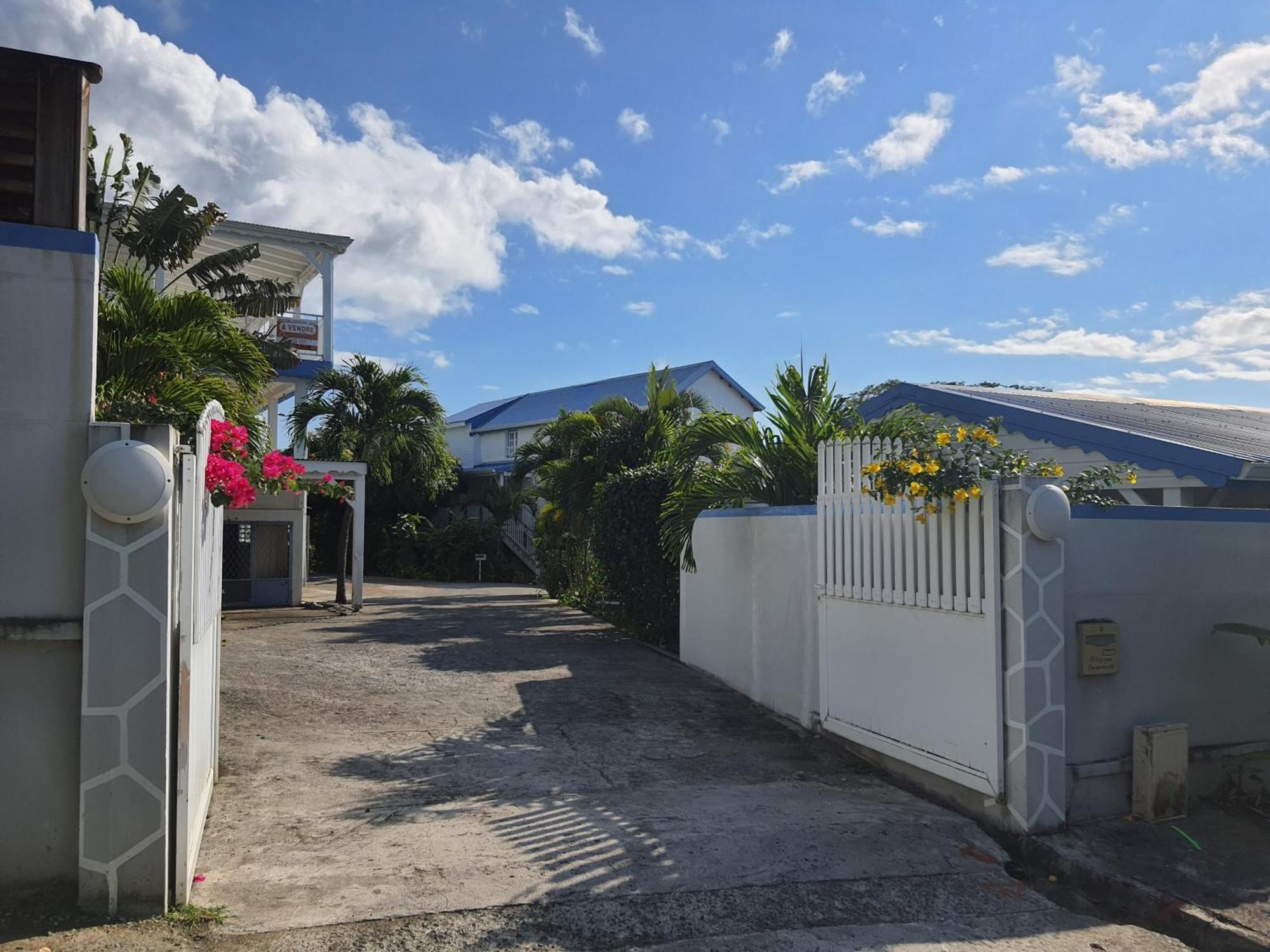 Vwe Moun Bay Apartment Deshaies Luaran gambar